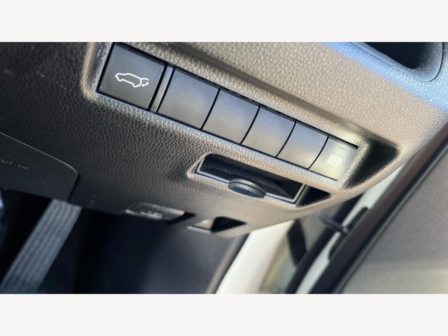 Used Toyota RAV4 2021 for sale - 78115923: Photo 43