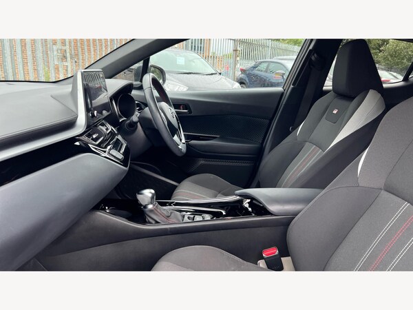 Used Toyota C-HR 2023 for sale - 75789442: Photo 12