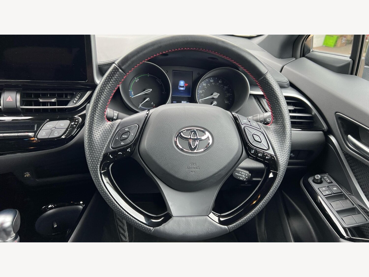 Used Toyota C-HR 2023 for sale - 76260218: Photo 10