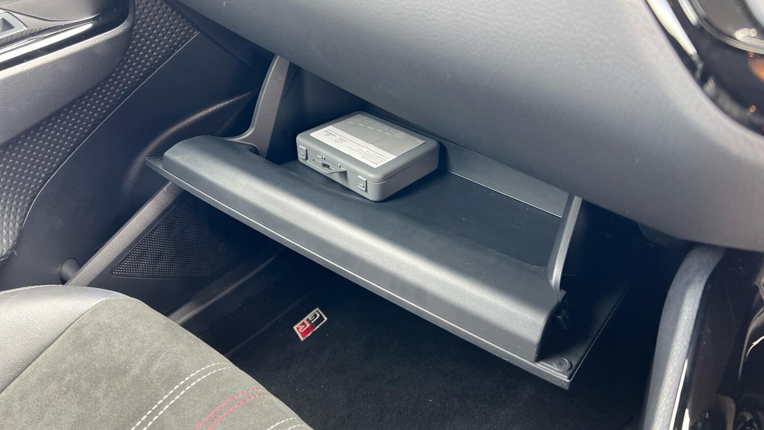 Used Toyota C-HR 2023 for sale - 76260218: Photo 38