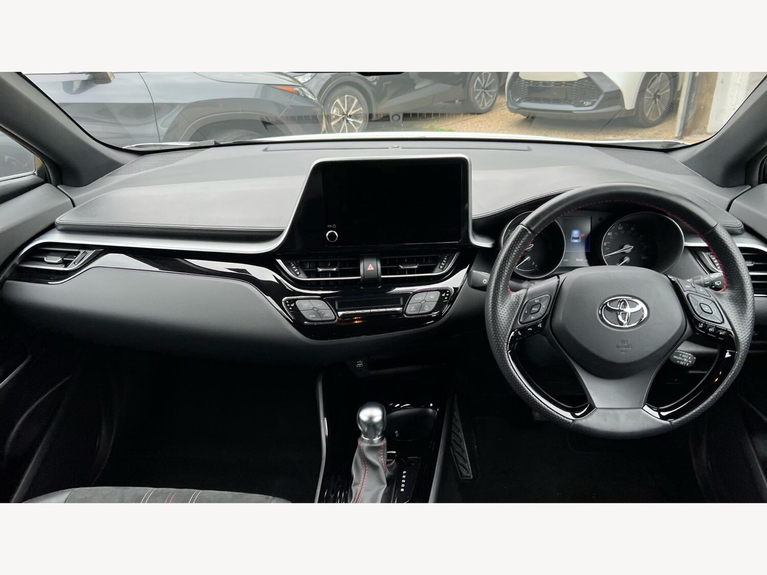 Used Toyota C-HR 2023 for sale - 76260218: Photo 7