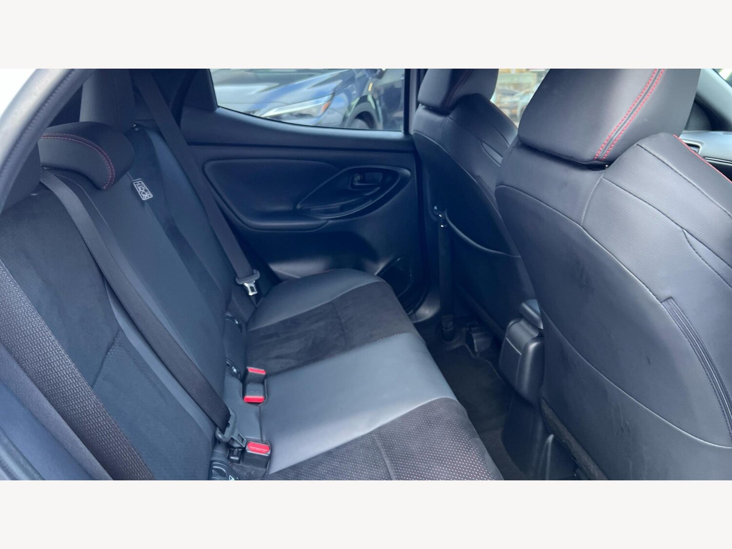 Used Toyota Yaris 2024 for sale - 77509646: Photo 14