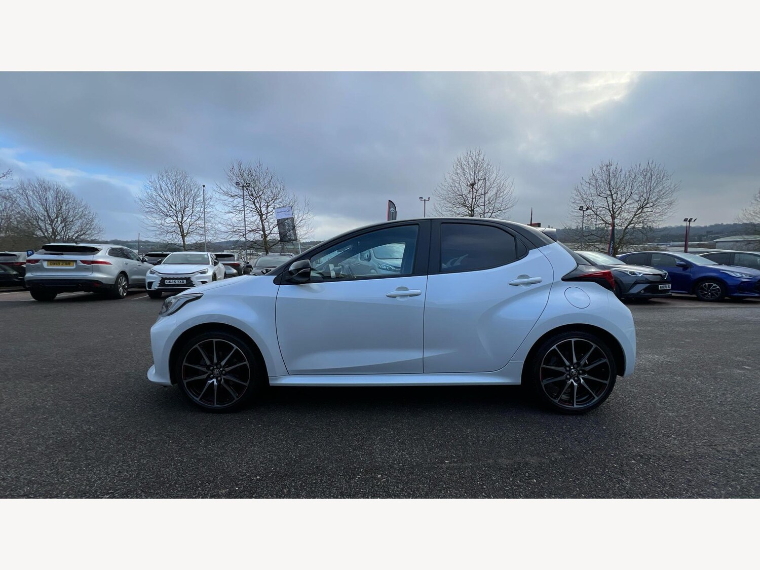 Used Toyota Yaris 2024 for sale - 77509646: Photo 19