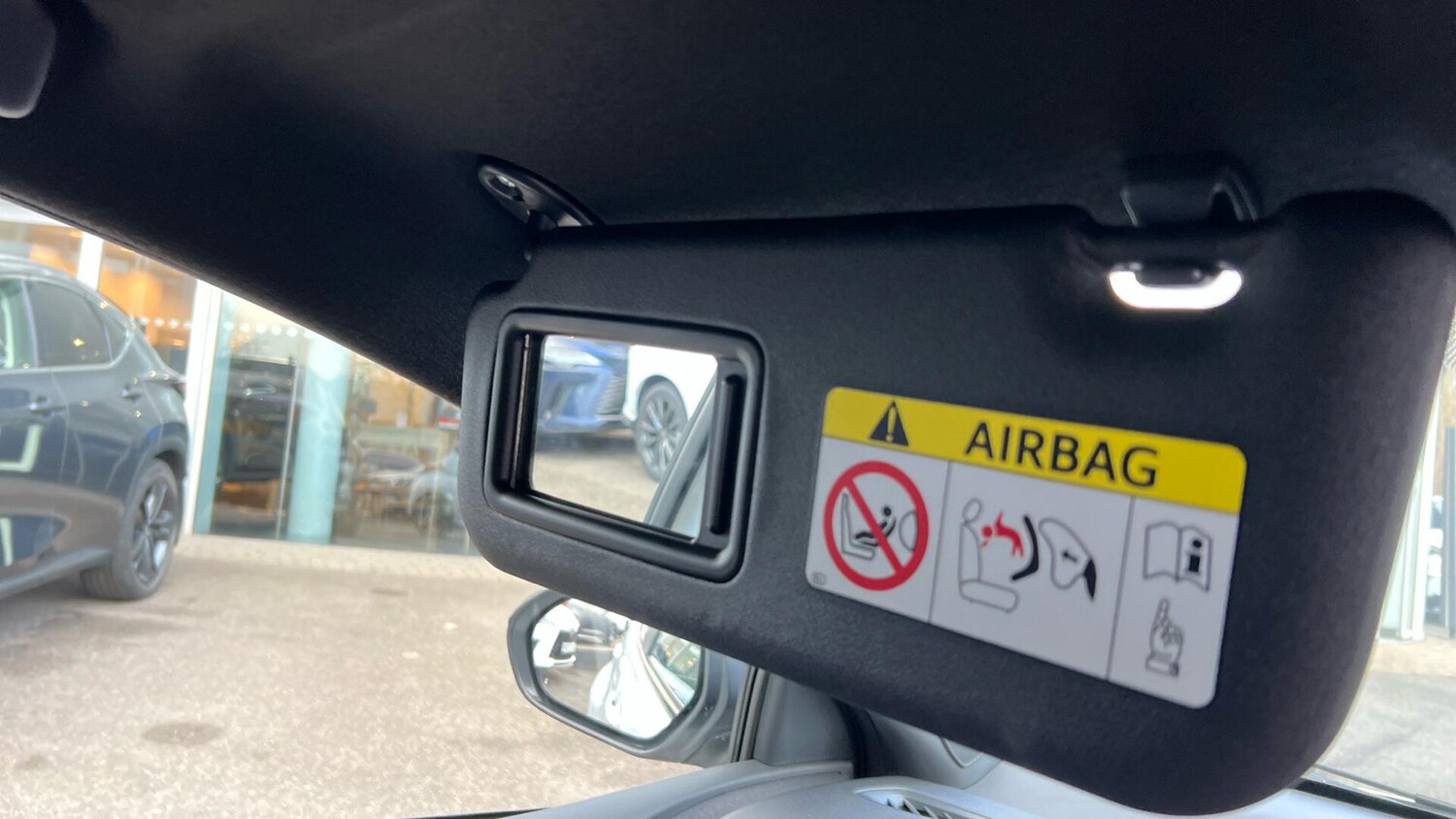 Used Toyota Yaris 2024 for sale - 77509646: Photo 35