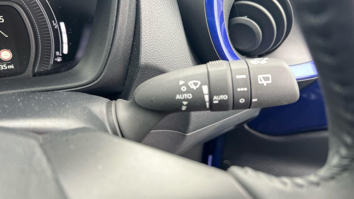 Used Toyota Aygo X 2024 for sale - 77468728: Photo 41