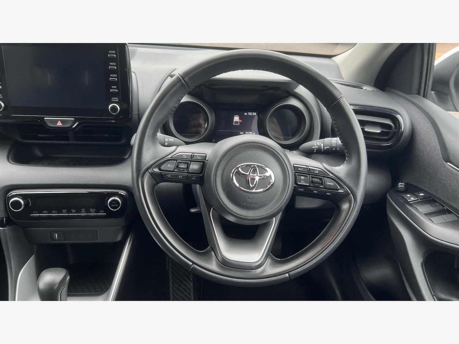 Used Toyota Yaris for sale - 77175945: Photo 10
