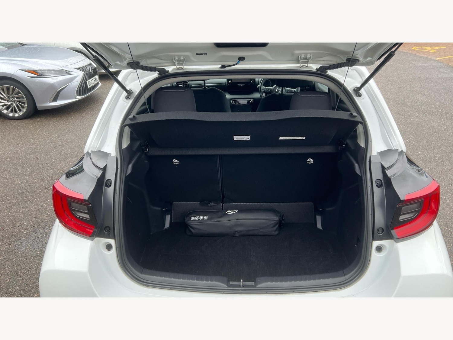 Used Toyota Yaris for sale - 77175945: Photo 16