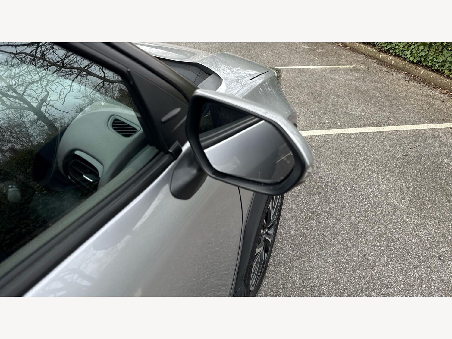 Used Toyota Yaris Cross for sale - 78007027: Photo 28