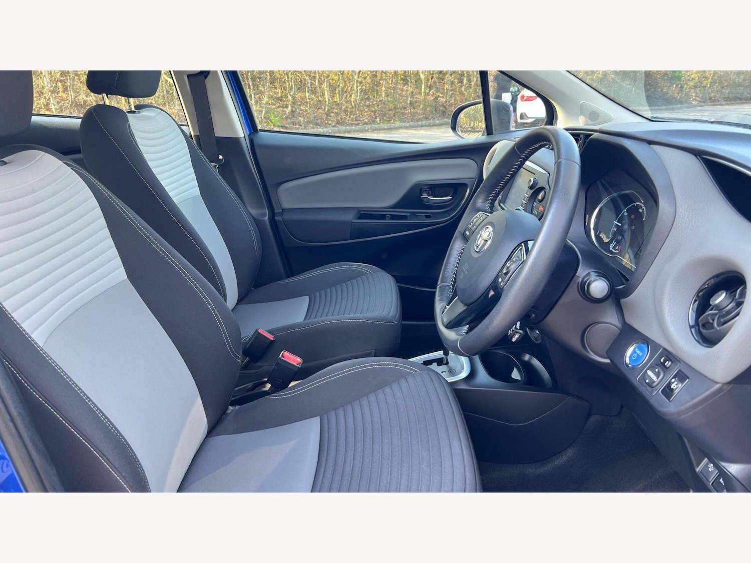 Used Toyota Yaris 2018 for sale - 77977894: Photo 13