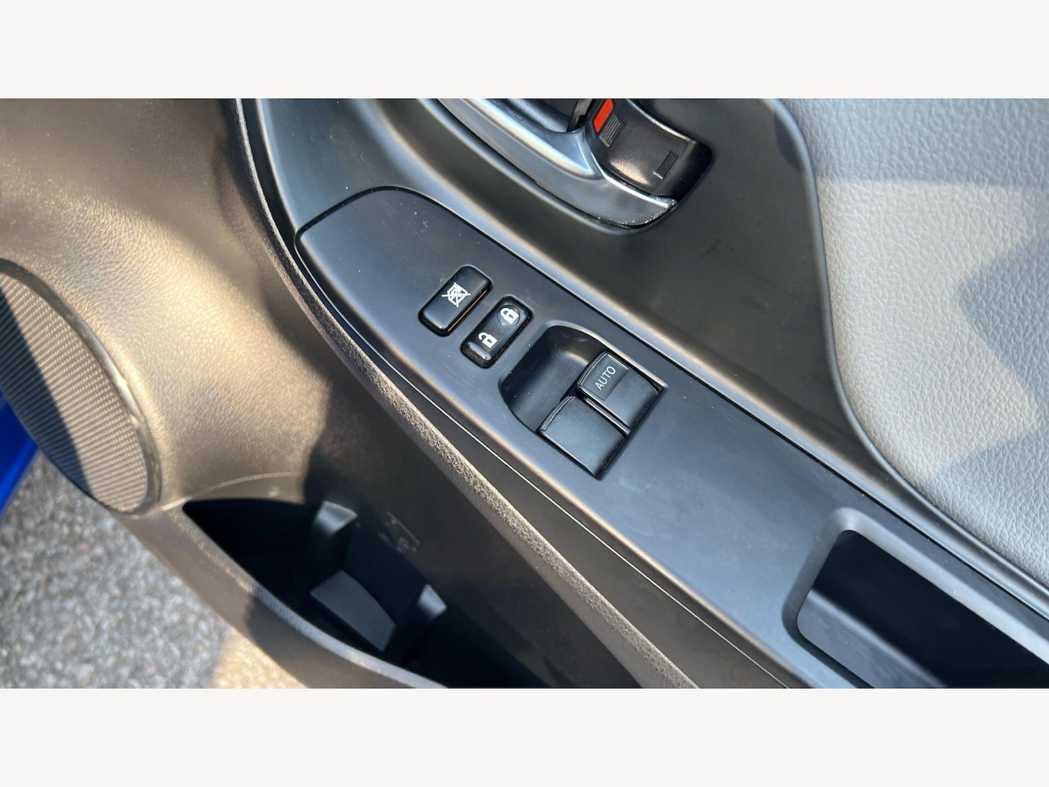 Used Toyota Yaris 2018 for sale - 77977894: Photo 30