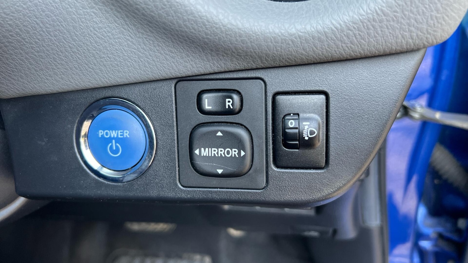 Used Toyota Yaris 2018 for sale - 77977894: Photo 42