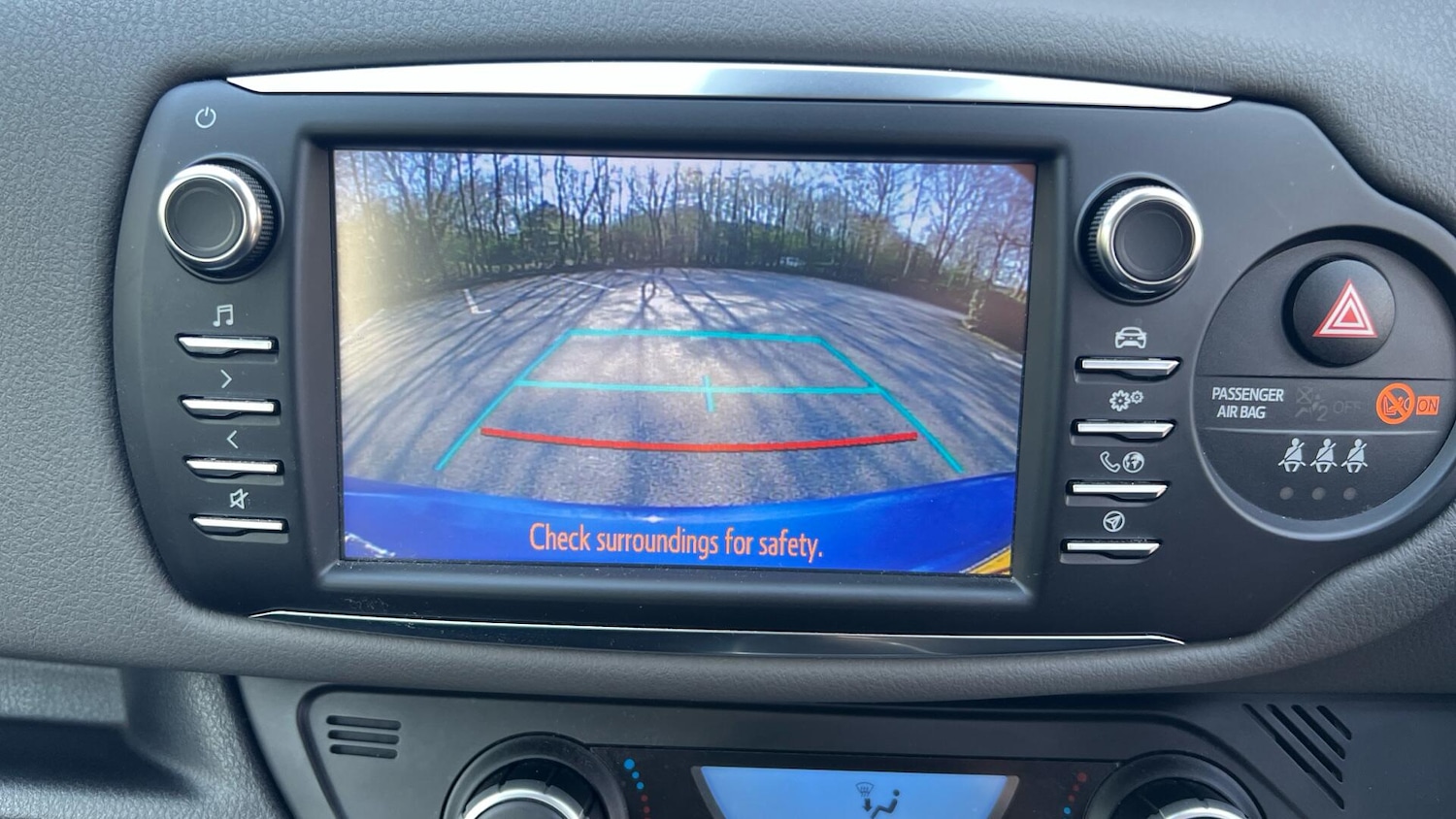 Used Toyota Yaris 2018 for sale - 77977894: Photo 44