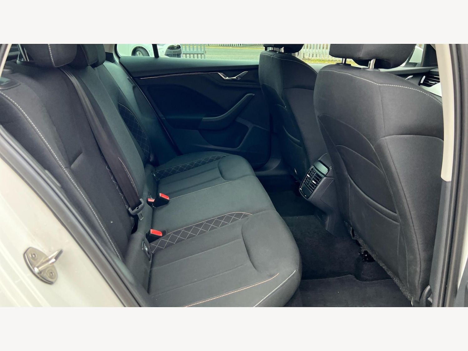 Used Skoda Kamiq 2022 for sale - 76990871: Photo 14