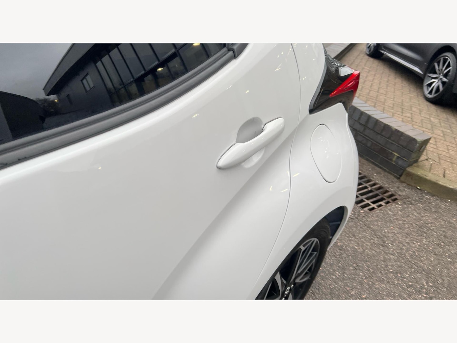 Used Toyota Yaris 2022 for sale - 77215457: Photo 24