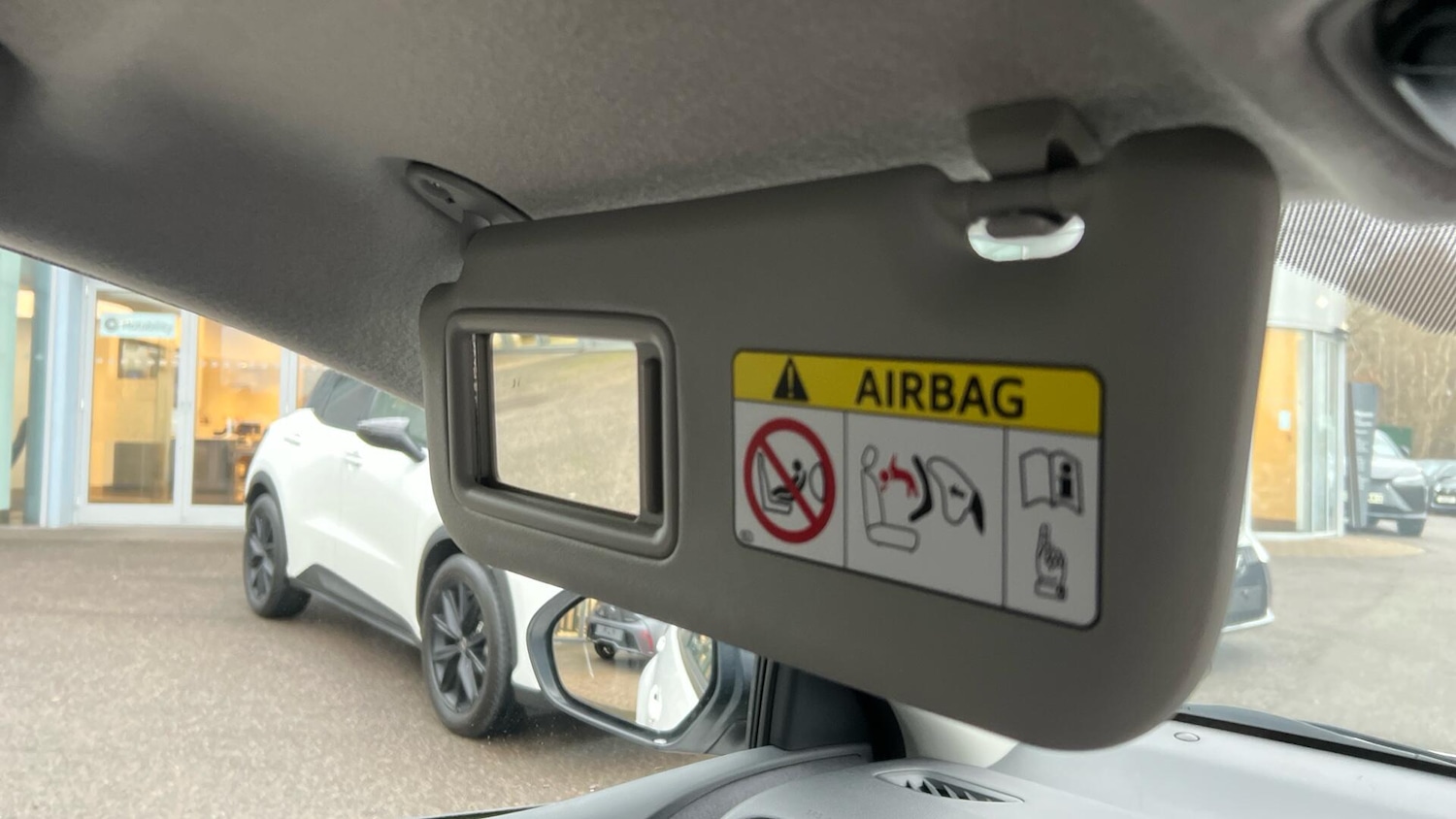 Used Toyota Yaris 2022 for sale - 77215457: Photo 36