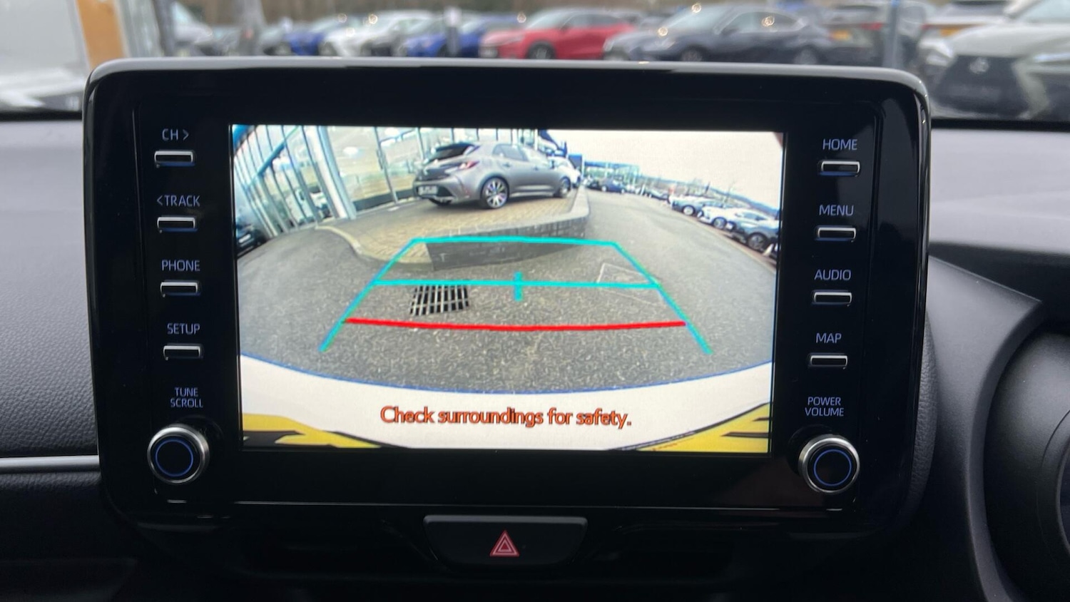 Used Toyota Yaris 2022 for sale - 77215457: Photo 43