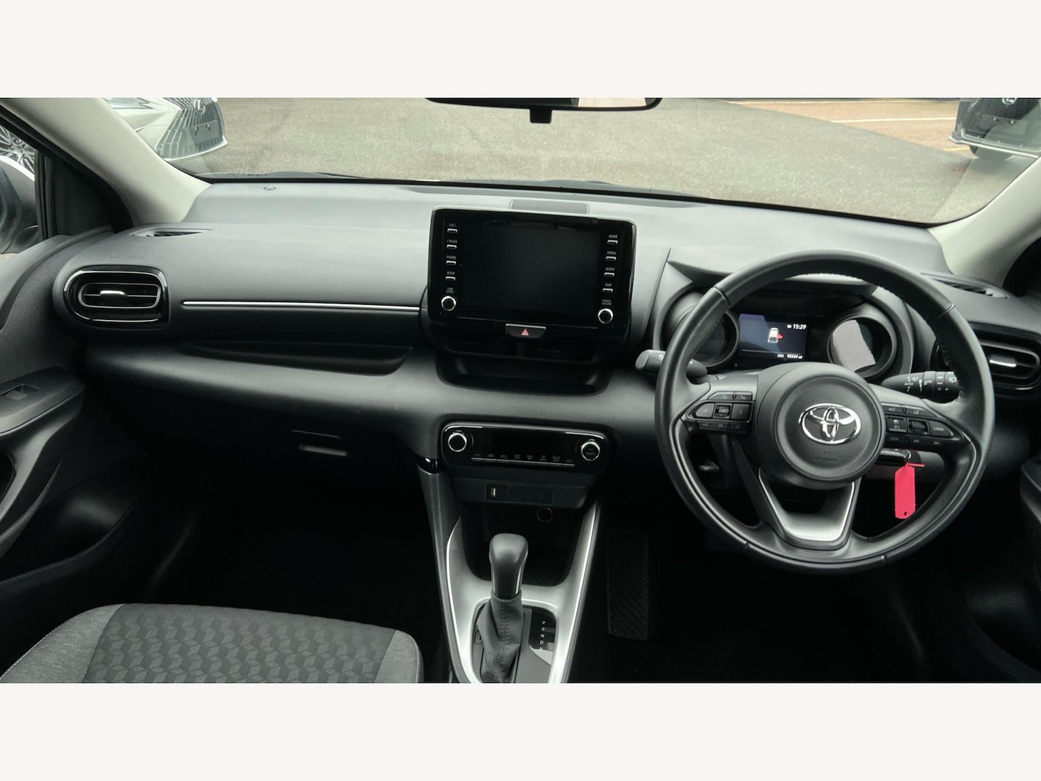 Used Toyota Yaris 2022 for sale - 77215457: Photo 7
