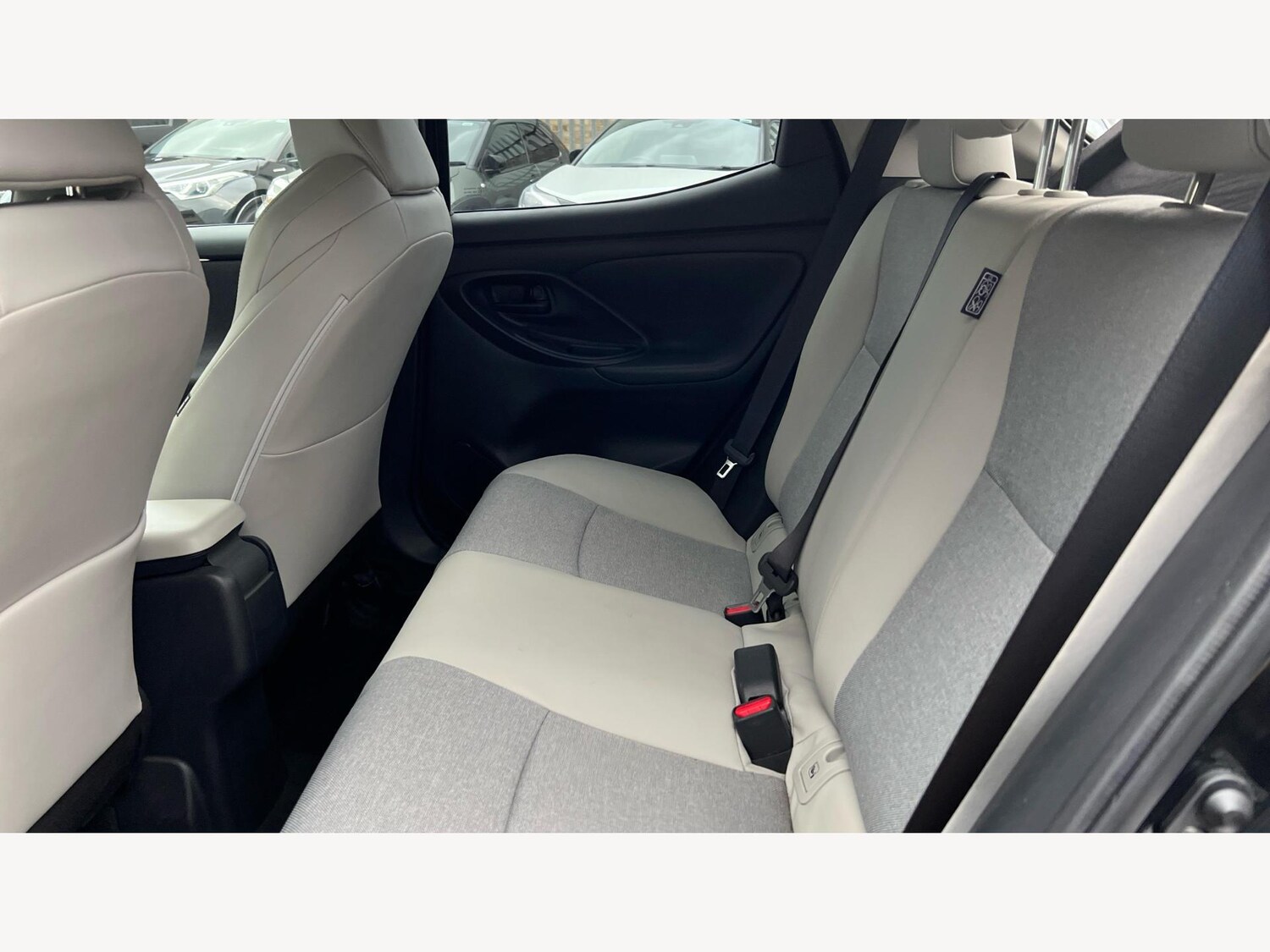 Used Toyota Yaris 2022 for sale - 76976781: Photo 15