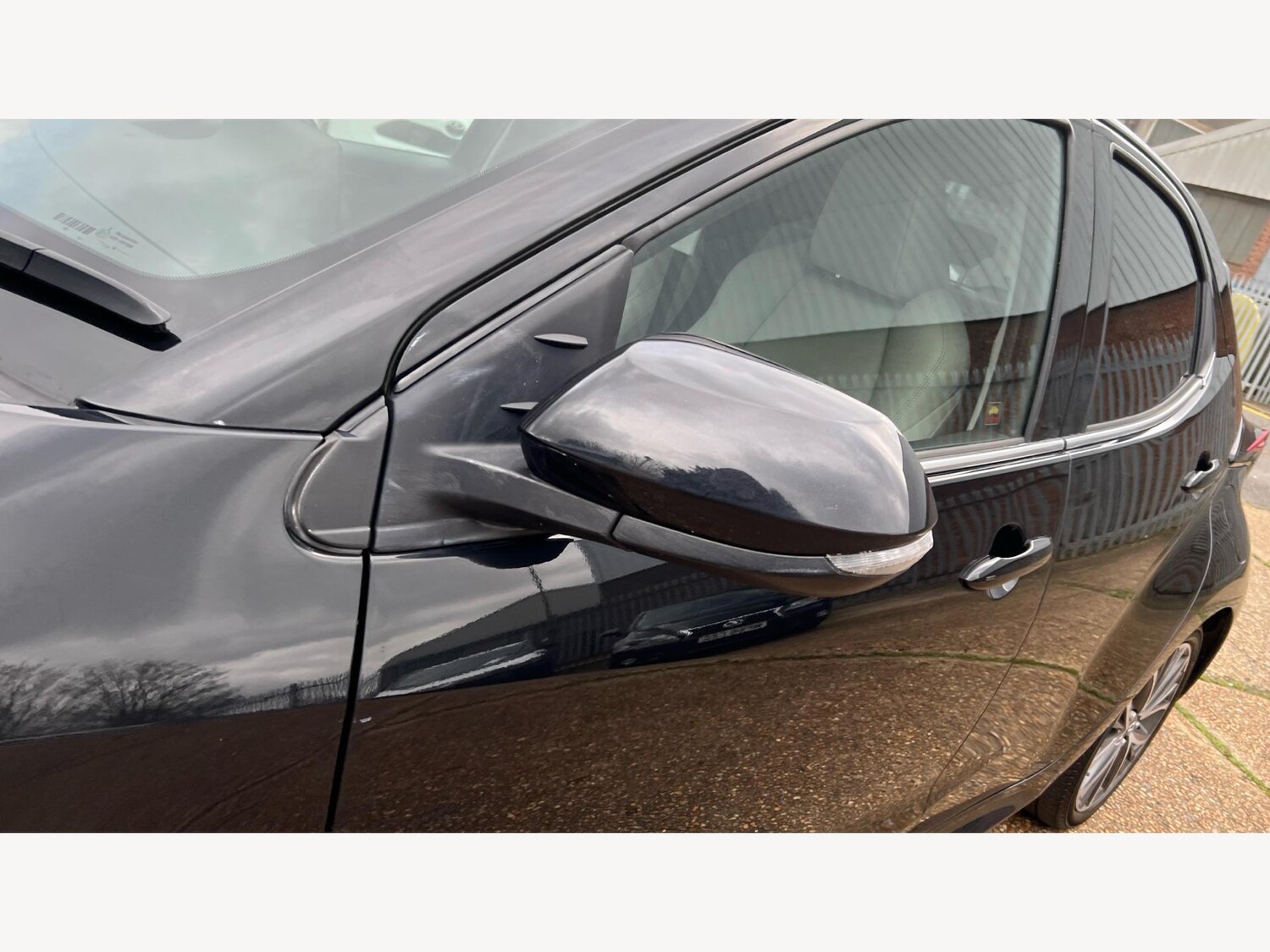 Used Toyota Yaris 2022 for sale - 76976781: Photo 23