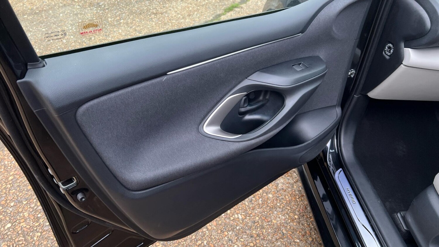 Used Toyota Yaris 2022 for sale - 76976781: Photo 34