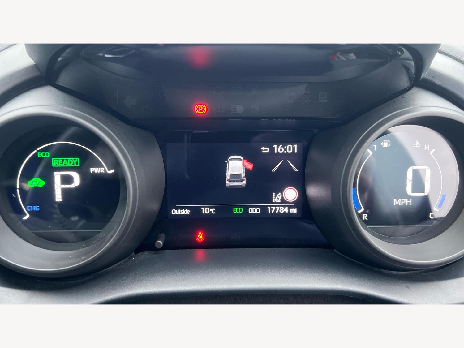 Used Toyota Yaris 2022 for sale - 77468245: Photo 11