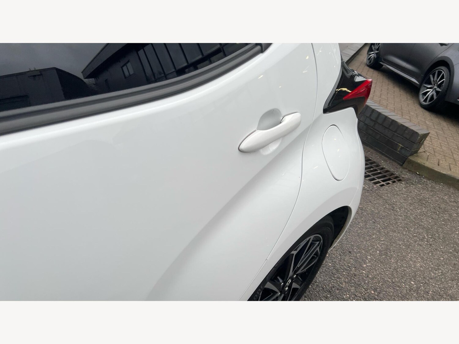 Used Toyota Yaris 2022 for sale - 77468245: Photo 24