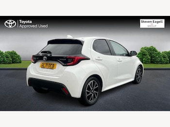 Used Toyota Yaris 2022 for sale - 77468245: Photo