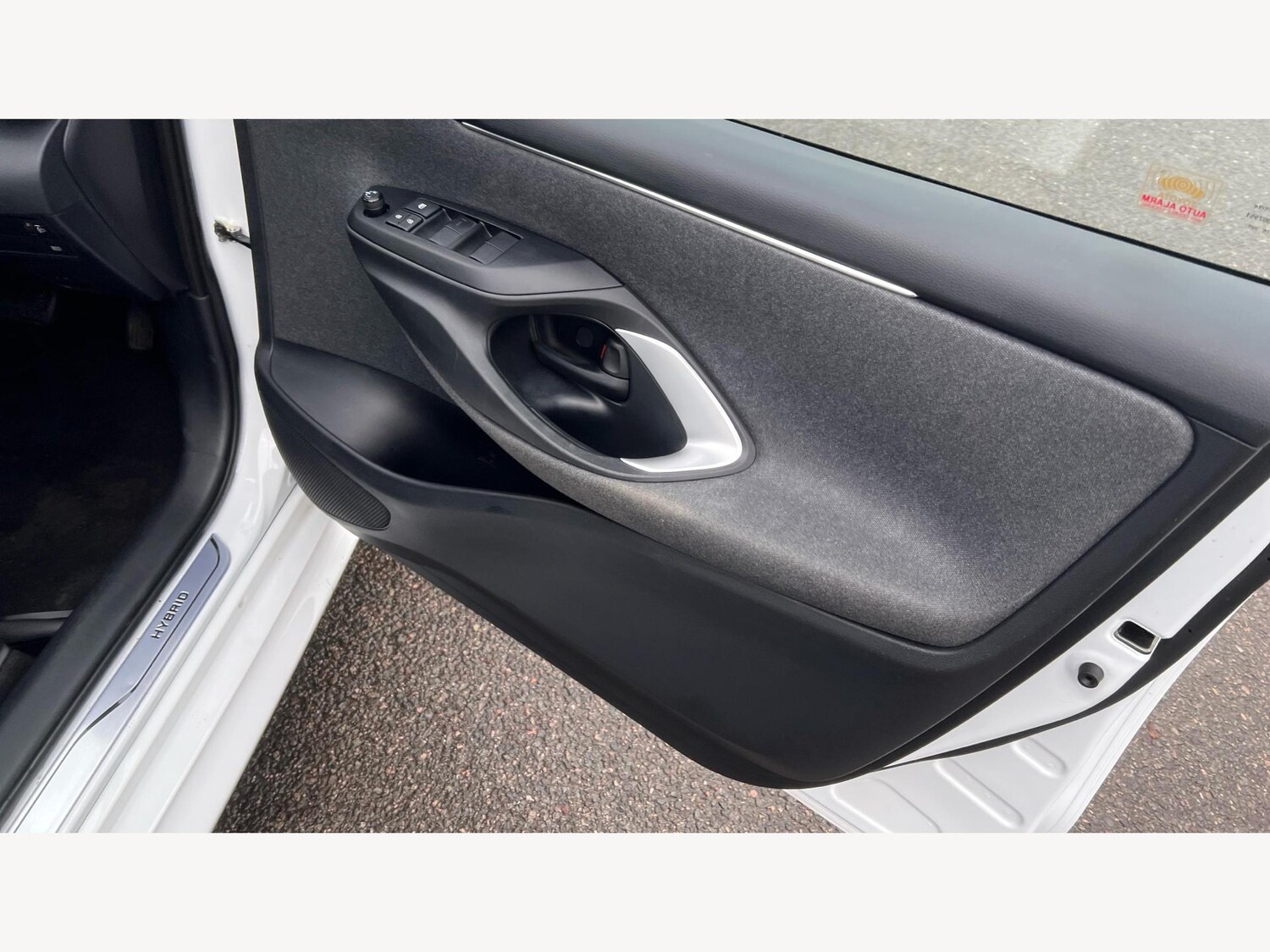 Used Toyota Yaris 2022 for sale - 77468245: Photo 31