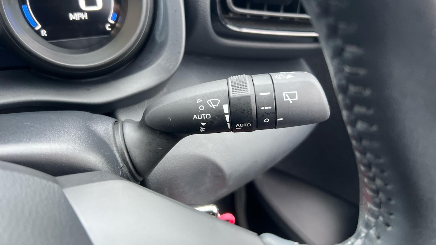 Used Toyota Yaris 2022 for sale - 77468245: Photo 42