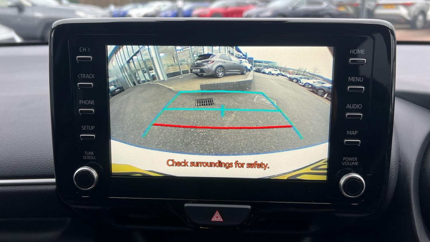 Used Toyota Yaris 2022 for sale - 77468245: Photo 44