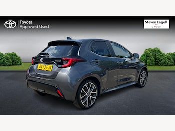 Used Toyota Yaris 2023 for sale - 79181198: Photo