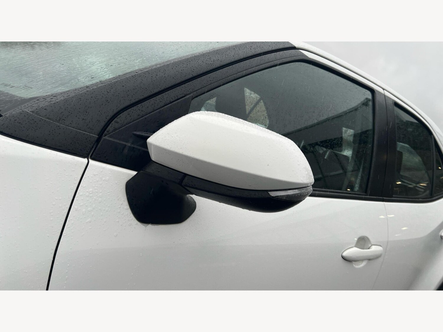 Used Toyota Yaris Cross 2023 for sale - 76659227: Photo 23