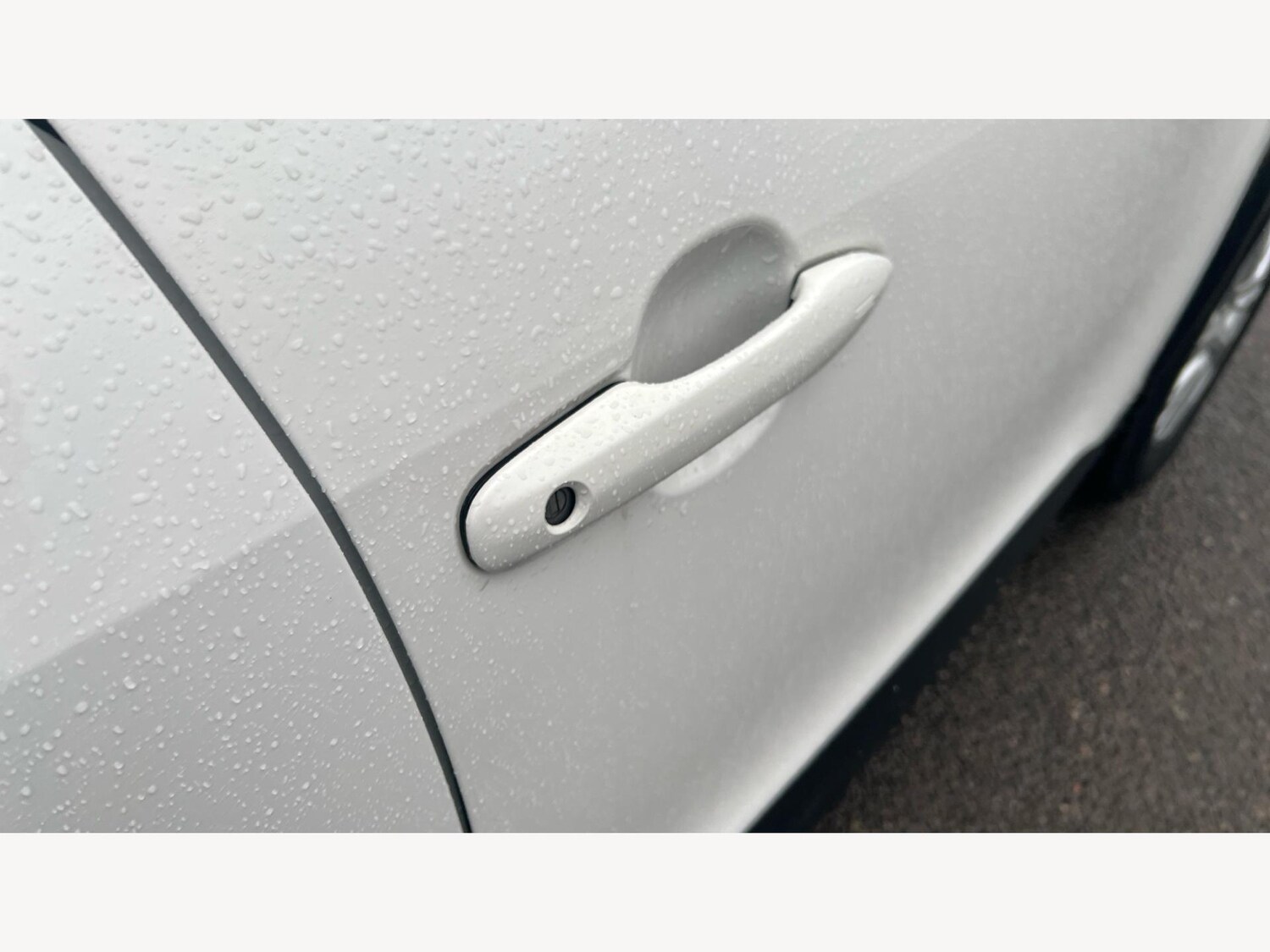 Used Toyota Yaris Cross 2023 for sale - 76659227: Photo 28