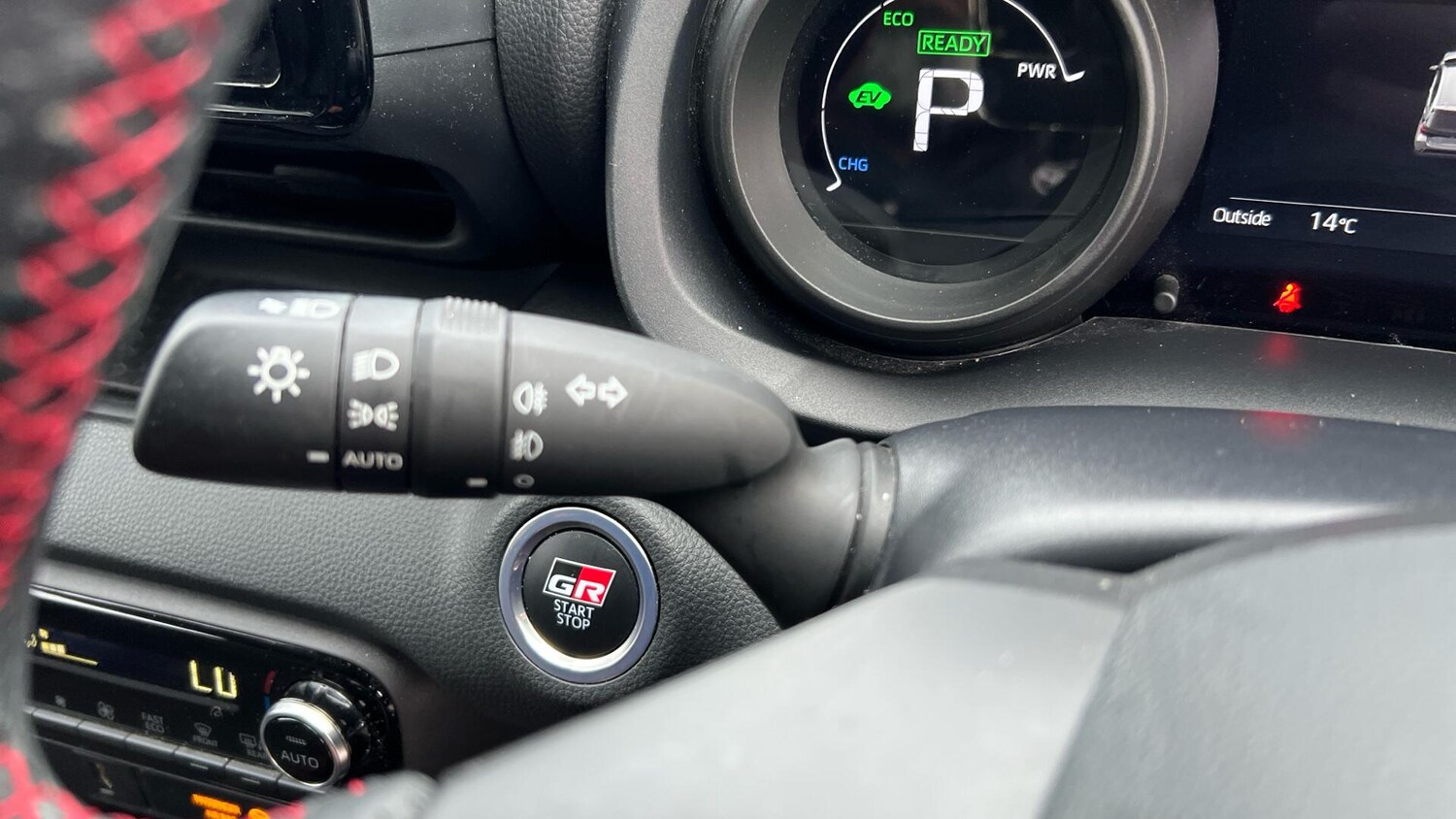 Used Toyota Yaris 2023 for sale - 77074017: Photo 41