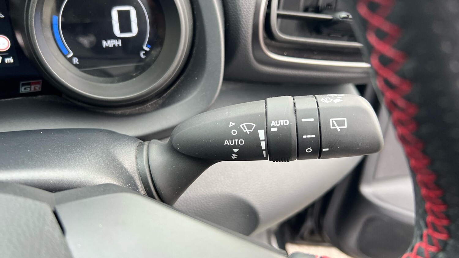 Used Toyota Yaris 2023 for sale - 77074017: Photo 42