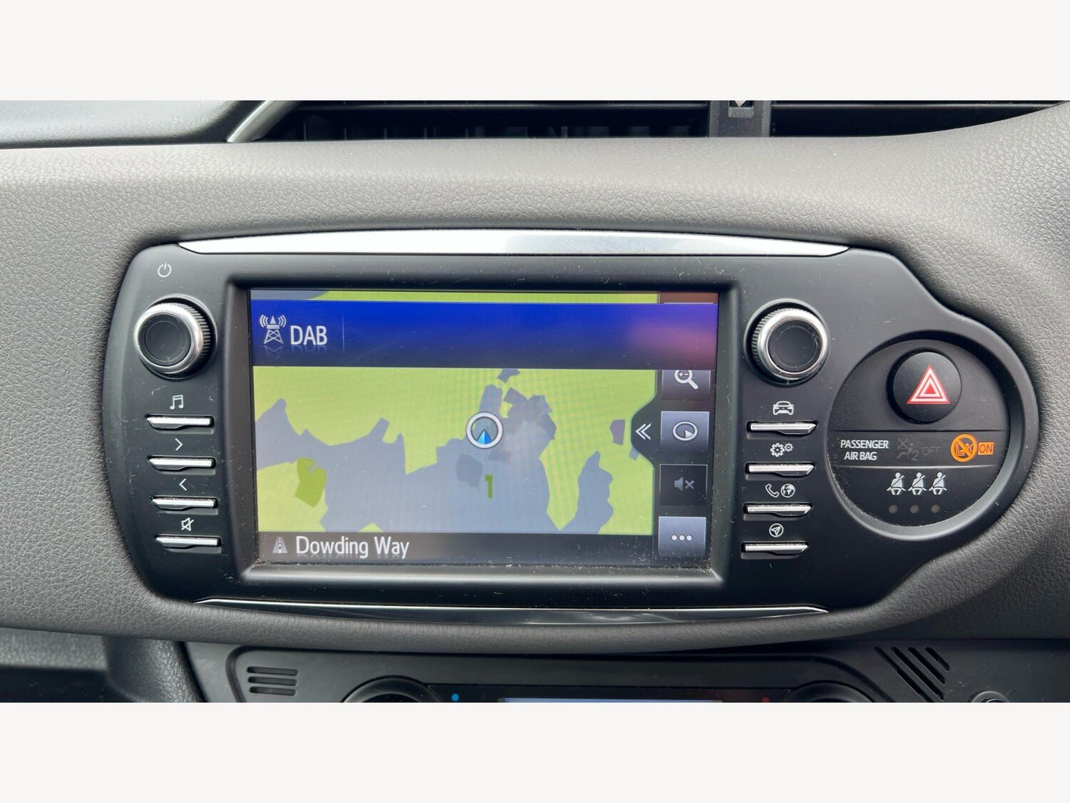 Used Toyota Yaris for sale - 78215062: Photo 11