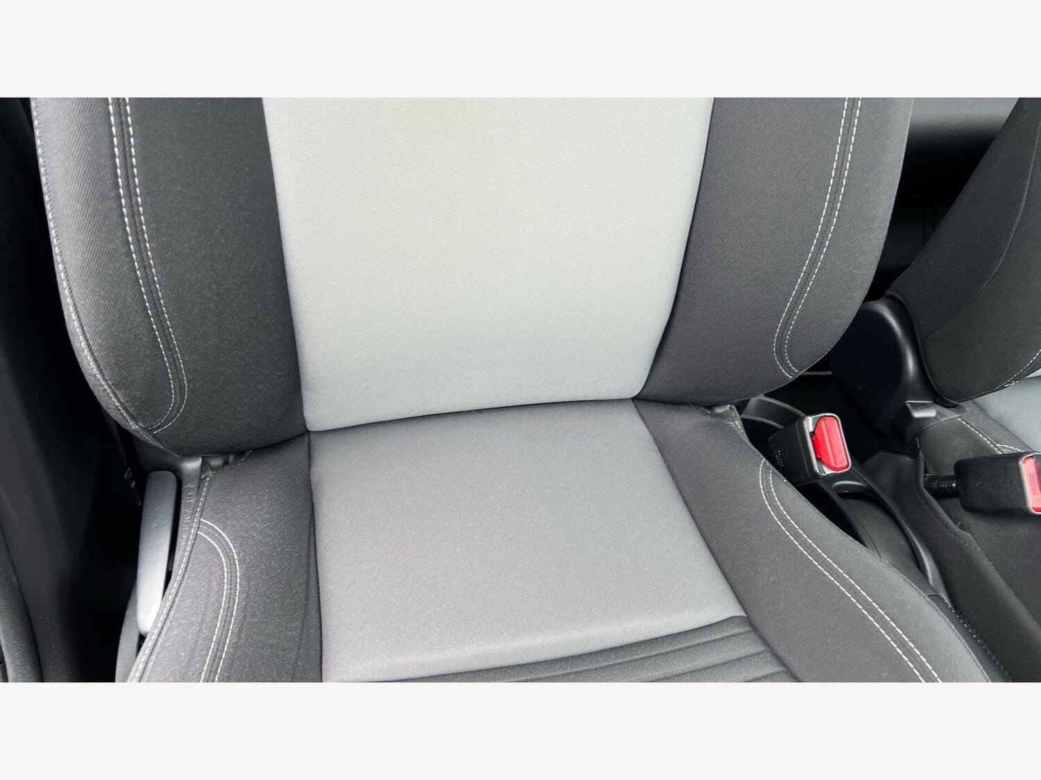 Used Toyota Yaris for sale - 78215062: Photo 16