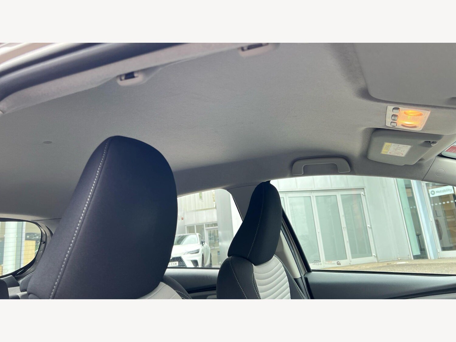 Used Toyota Yaris for sale - 78215062: Photo 21