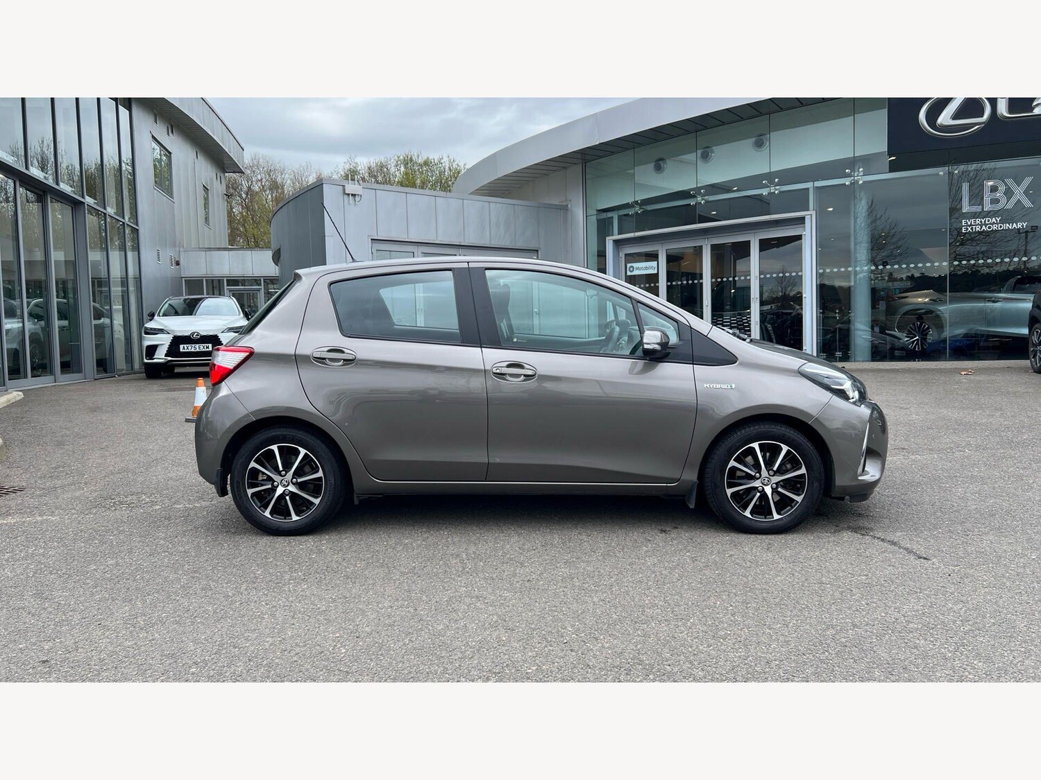 Used Toyota Yaris for sale - 78215062: Photo 25