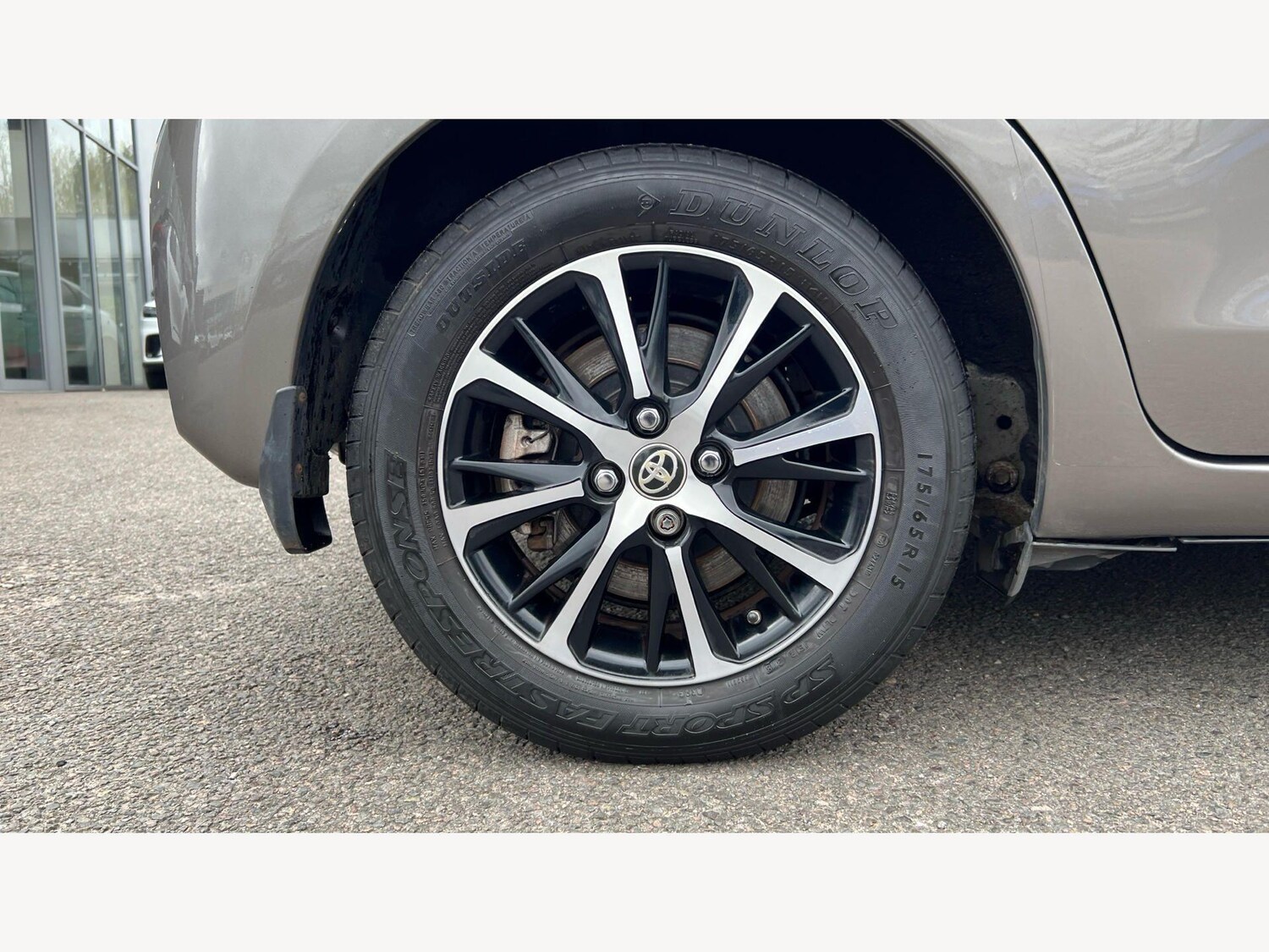 Used Toyota Yaris for sale - 78215062: Photo 27