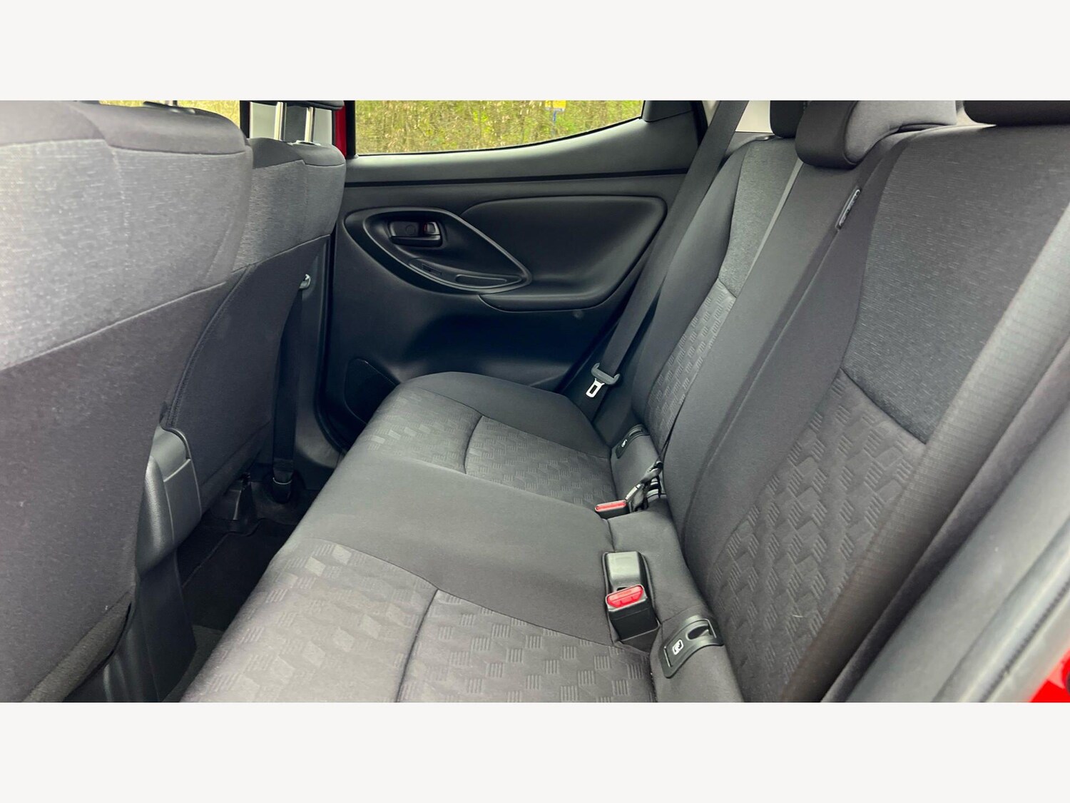 Used Toyota Yaris for sale - 78007815: Photo 15