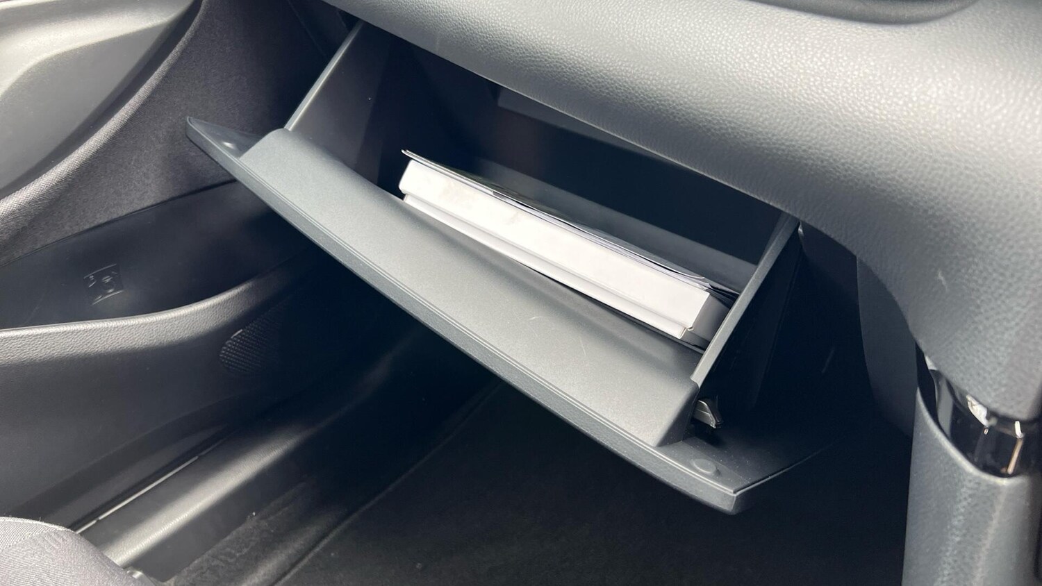 Used Toyota Yaris for sale - 78007815: Photo 35