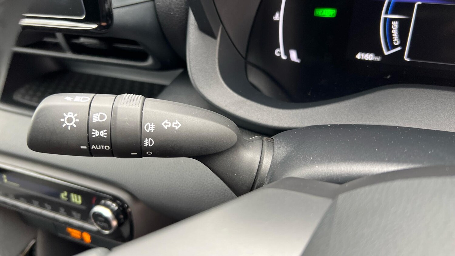 Used Toyota Yaris for sale - 78007815: Photo 41