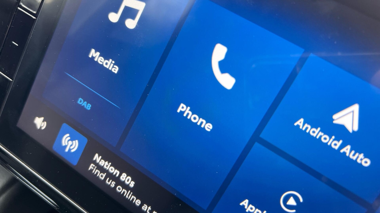 Used Toyota Yaris for sale - 78007815: Photo 45