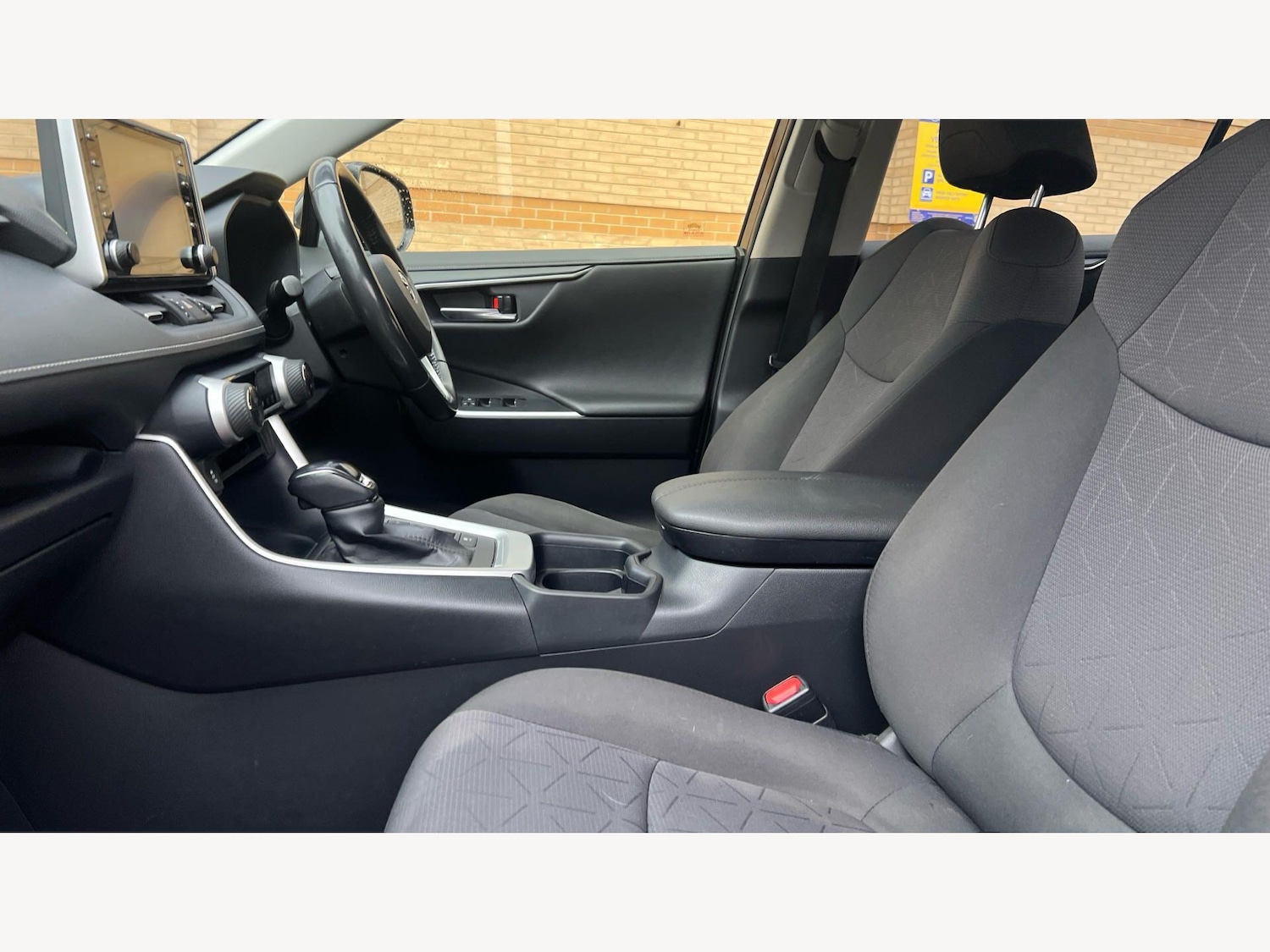 Used Toyota RAV4 2021 for sale - 78116231: Photo 12