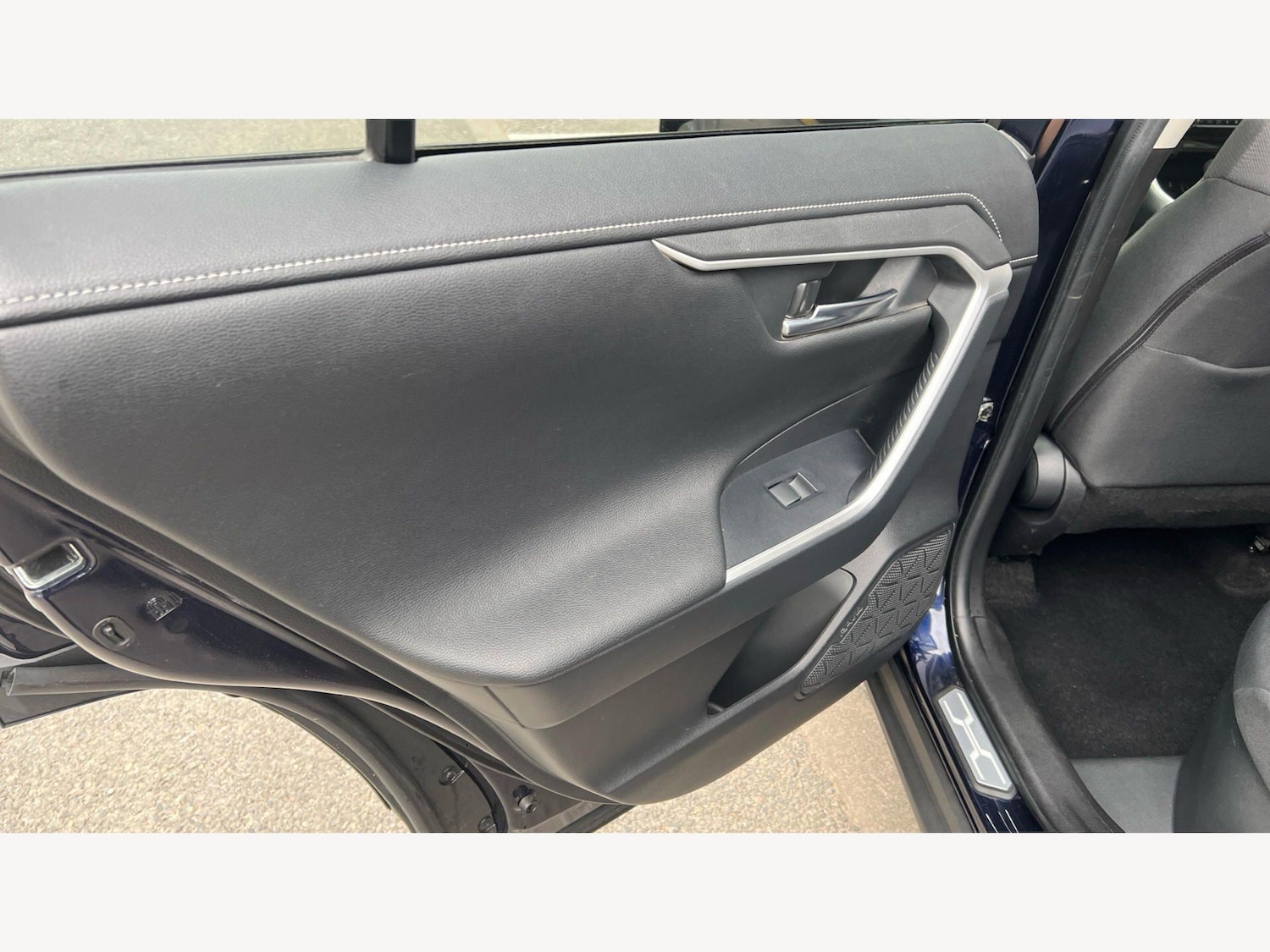 Used Toyota RAV4 2021 for sale - 78116231: Photo 33