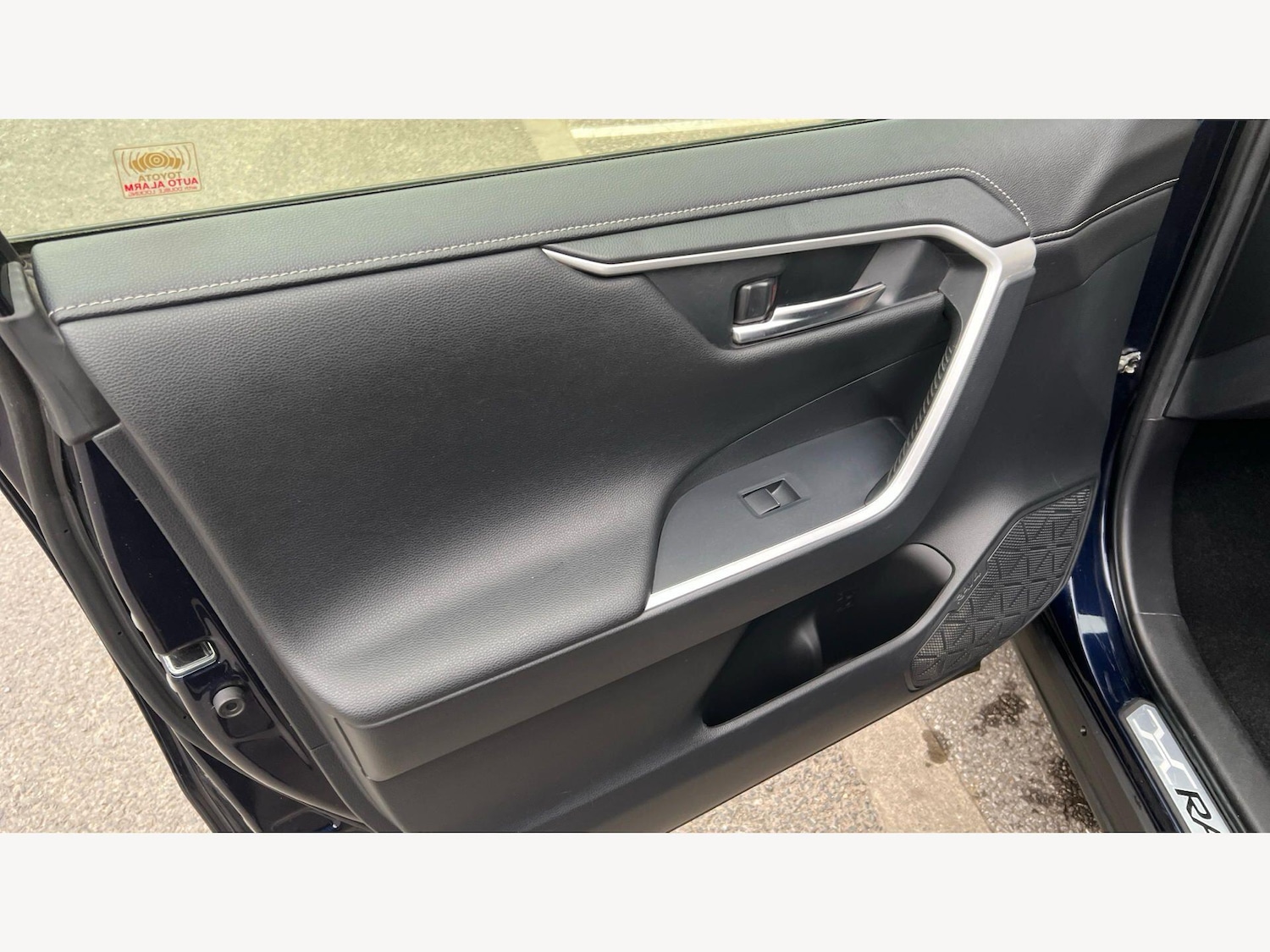 Used Toyota RAV4 2021 for sale - 78116231: Photo 34