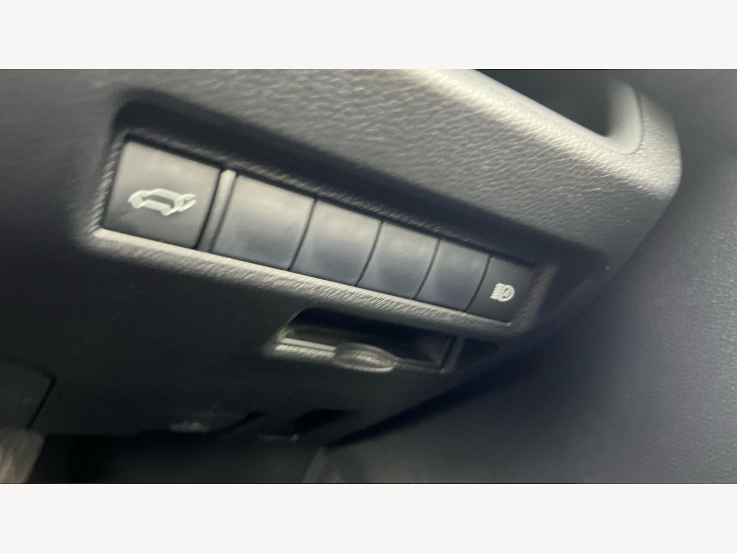 Used Toyota RAV4 2021 for sale - 78116231: Photo 44