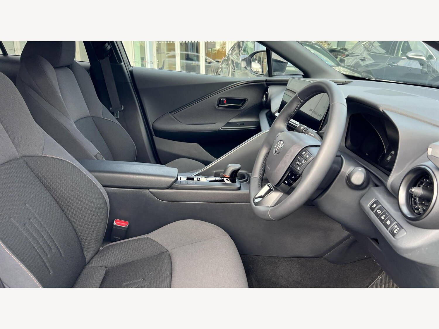 Used Toyota C-HR 2024 for sale - 77074489: Photo 13