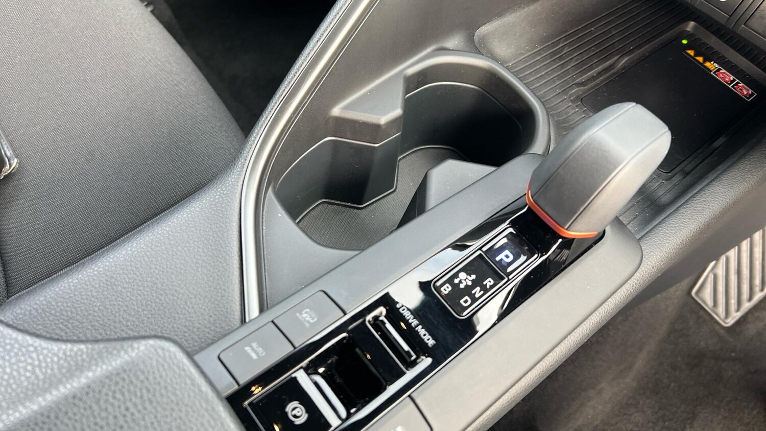 Used Toyota C-HR 2024 for sale - 77074489: Photo 38